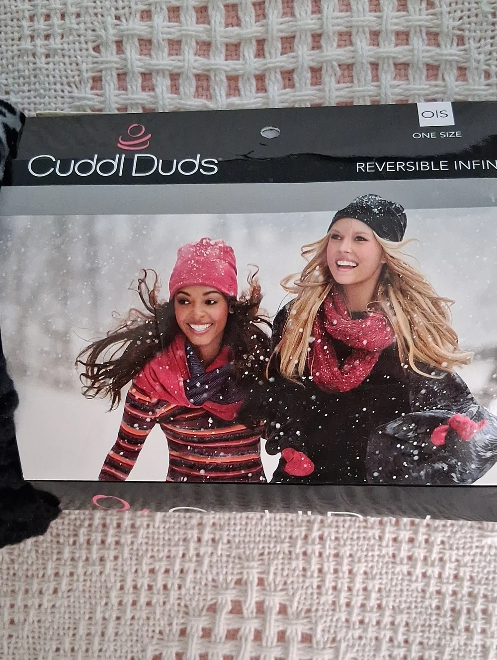 Cuddl Duds Black & Gray Leopard Sherpa Cape